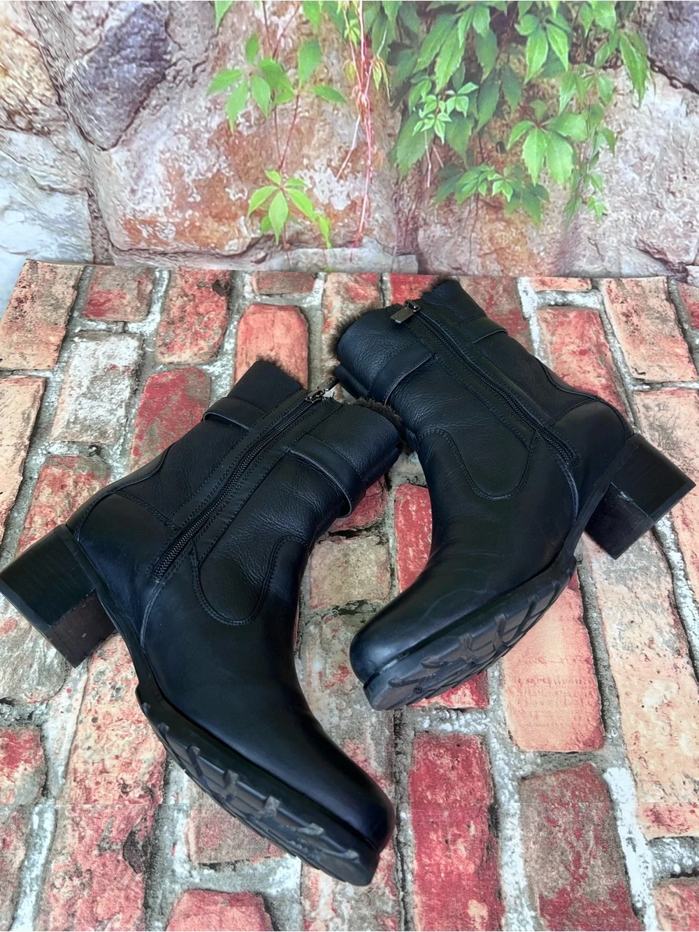 BLONDO Black Leather AquaProtect Watertight Shearling Lined Heeled Boots, 10